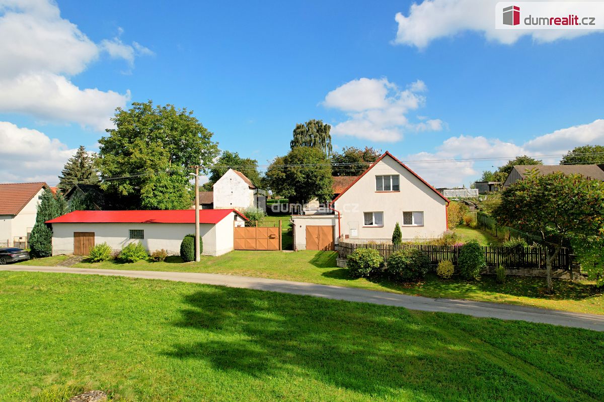 Prodej zemědělské usedlosti 486 m², pozemek 2814 m²